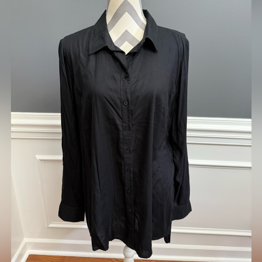 New Directions Black Button Up XL NWT